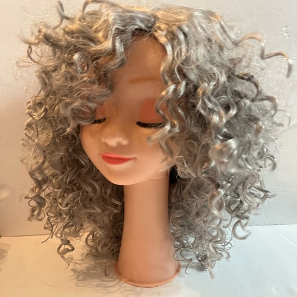 zillion concept Other - Premium Synthetic Curly Gray Wig ZillianConcept Gabriella